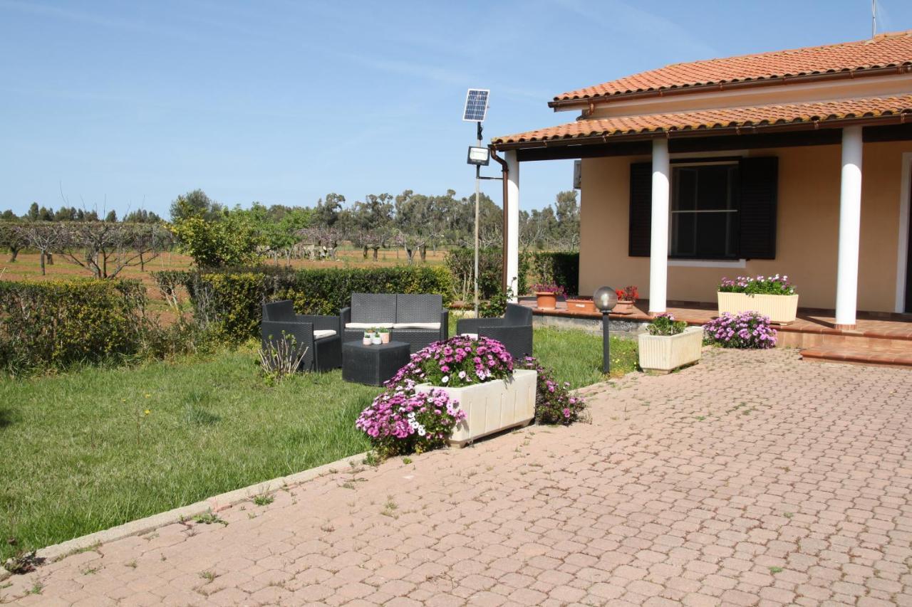 Villa Cabirol Fertilia Kültér fotó