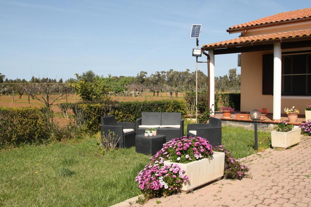 Villa Cabirol Fertilia Kültér fotó